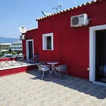 Ekaterini Apartamento *