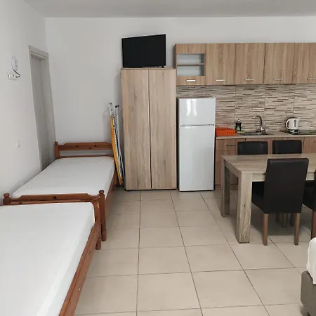 Ekaterini Apartman