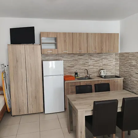 Apartman Ekaterini Guviá