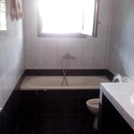 Daire Ekaterini Gouvia